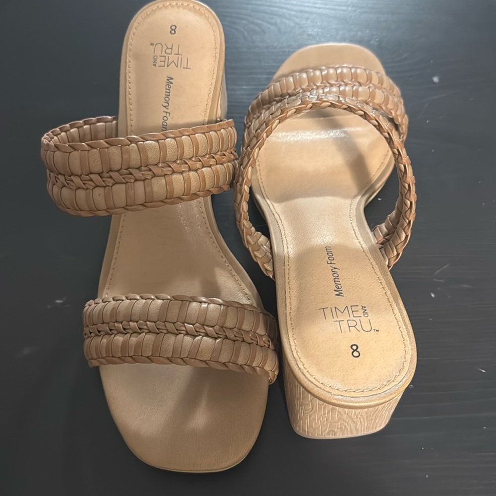 Tan block heel sandals, time and tru, never worn, NWOT, size 8